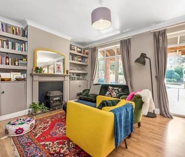 6 Bed Detached House, Highfield Hill, SE19 - Photo 2