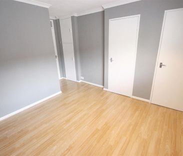 2 Bedroom Flat/Apartment To Let - Photo 1