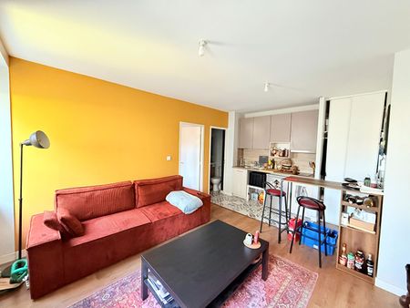 Location Appartement 2 pièces 30m² - Photo 3