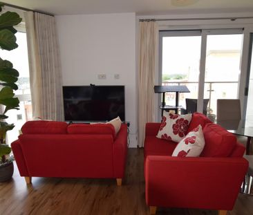 2 bedroom flat to rent - Photo 2