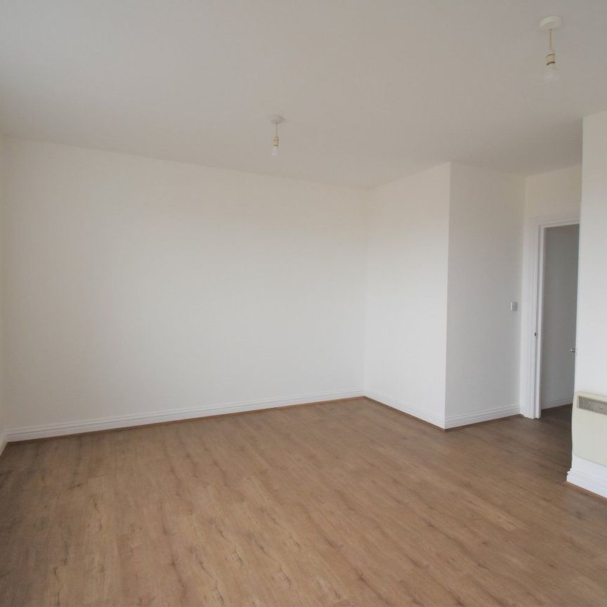 Frances Street, London, SE18 - Photo 1