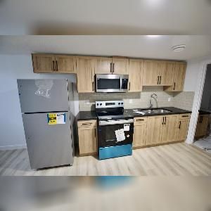 1 Bed 1 Bath Suite Chappelle For Rent - Photo 1