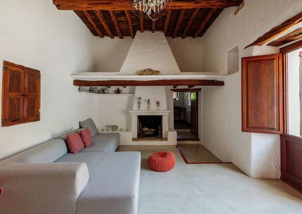 6 bedroom luxury Detached House for rent in Cala de Portinatx, Balearic Islands