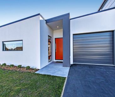 109 Manakura Street, Russley - Photo 6