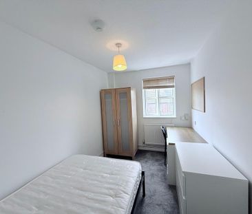6 bedroom terraced house to rent - Photo 6