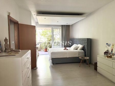 Άνετο οροφοδιαμέρισμα προς ενοικίαση στην Πεύκη - Photo 2