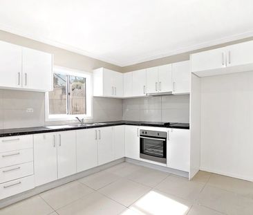 20 Bransgrove Road, Revesby NSW 2212 - House For Rent | Domain - Photo 5