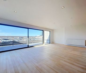 Penthouse te huur in Brussel voor € 2.150 met 2 slaapkamers - foto 1