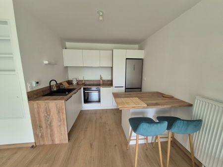 Location Appartement 2 pièces 42m² TEMPLEUVE EN PEVELE 59242 - Photo 5