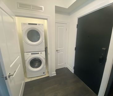 For Lease - 3200 William Coltson Avenue Unit# 902, Oakville, Ontario - Photo 6