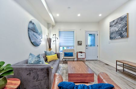 For Lease - 717 Palmerston Avenue, Toronto, Ontario - Photo 3