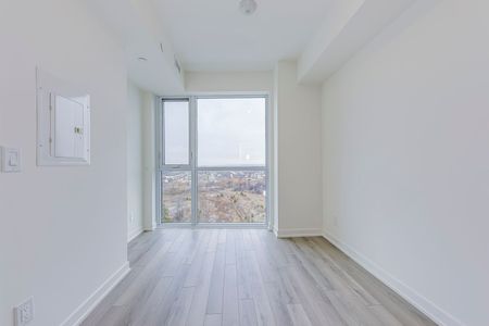 For Lease - 3071 Trafalgar Road Unit# 1110, Oakville, Ontario - Photo 4