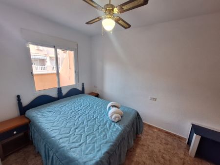 Ref. 7469 Apartment with 1 bedroom and garage in the center of Torrevieja - Photo 5