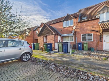 Hawthorn Way, Northway, Tewkesbury, GL20 - Photo 5