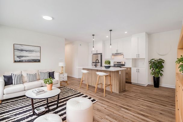 For Lease - 897 Laurier Street Unit# 102, Clarence-Rockland, Ontario - Photo 1