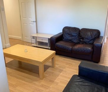 3 bedroom apartment to rent - Photo 1