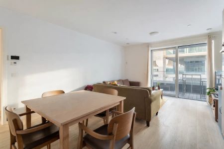 Bemeubeld 2-slpk appartement met terras op het Nieuw-Zuid - Photo 2