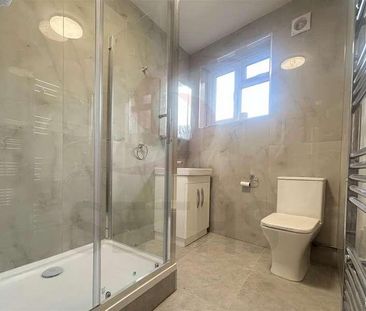 Uppingham Road, Rowlatts Hill, Leicester, LE5 - Photo 6