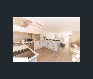 Stunning Subiaco - Photo 1