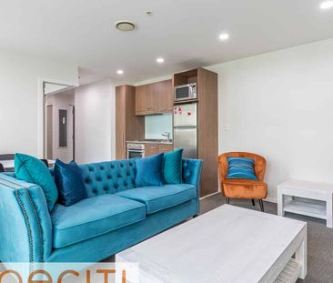 608/85 Beach Road - Photo 2