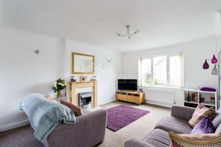 Maizebrook, Dewsbury, WF13 - Photo 2