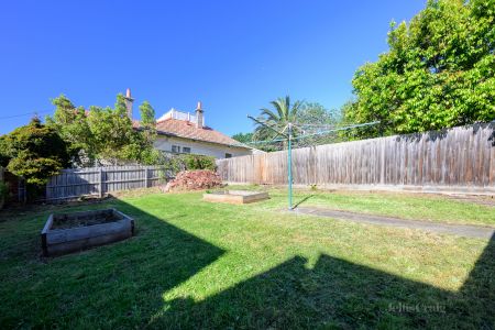 70 James Street, Northcote VIC 3070 - House For Rent | Domain - Photo 2