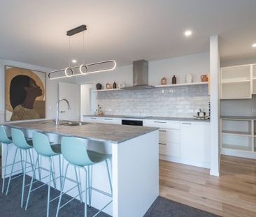 Great Living in Great Location - Photo 2