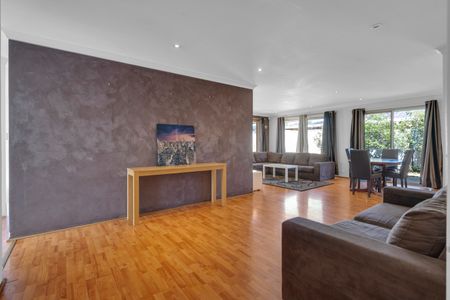 48 MCLEAN ROAD, Canning Vale WA 6155 - House For Rent | Domain - Photo 4