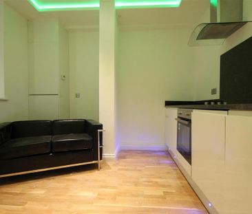 1 bedroom apartment to rent - Photo 2