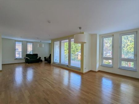 Helle, große 5-Zimmer Maisonette-Wohnung nahe Rathaus Steglitz - Photo 2