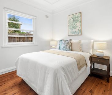 Charming Character Home - 6 Month Lease - Photo 5