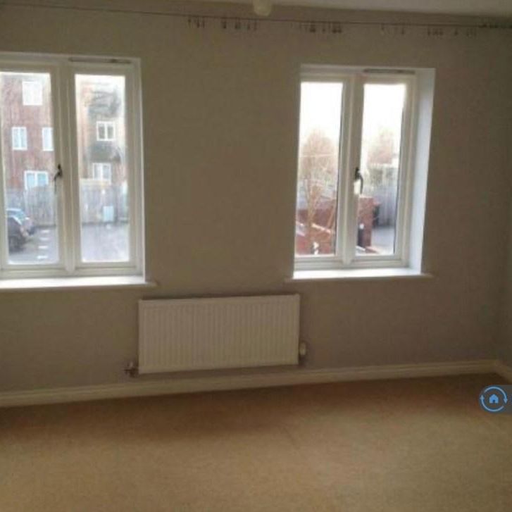 4 bedroom terraced house to rent - Photo 1