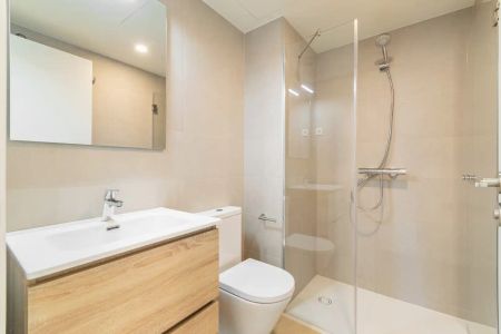 Piso de alquiler en Finestrelles - Photo 5