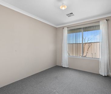 Four-bedroom, two-bathroom family home only a short distance to Hol... - Photo 2