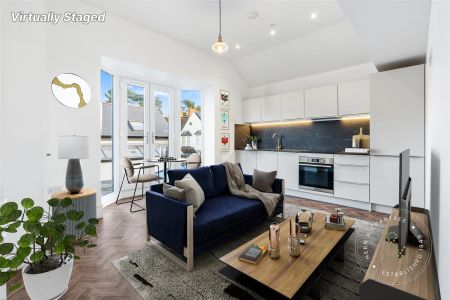 2 Bedroom Apartment - Conversion - Photo 2