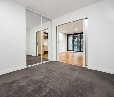 Unit 305/14 Anderson Street, West Melbourne. - Photo 6