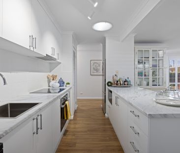 Well-presented 2-bedroom Unit In Quiet Central Location - Photo 6