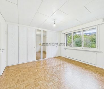 Sunny and tax-friendly living: Single-family home in a quiet location - Photo 2