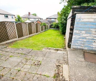 St. Michaels Lane, Headingley, LS6 3BR - Photo 1