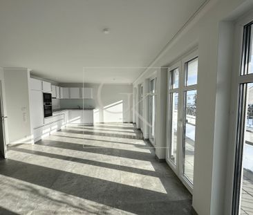 Stilvolle 4,5-Zimmer-Wohnung mit 2 Terrassen & 2 Stellplätzen - Photo 6