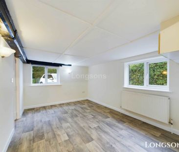 Main Road, Little Fransham - Photo 3