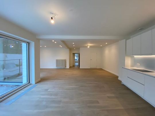 Appartement te huur - Photo 1