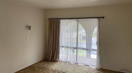 Great Location For This Family Home - Photo 5