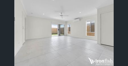 Brand-New Modern Family Home in Crestmead - Photo 2