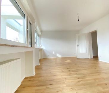 *** Top renoviert *** 3-Zimmer-DG Apartment in Marl-Drewer *** 2 Ba... - Photo 1