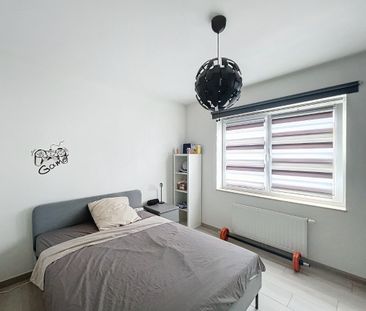 Appartement met 2 kamers, terras en staanplaats - Foto 4