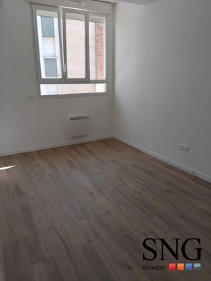 T3 AVEC PLACE DE PARKING - Photo 1