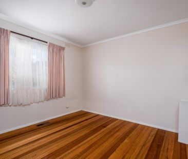 WELL PRESENTED 3 BEDROOM HOME - Photo 2