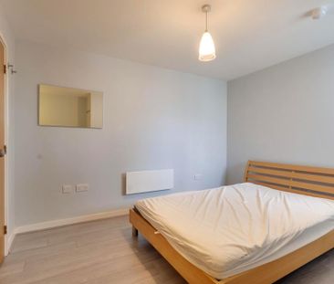 2 bedroom apartment to rent - Photo 2