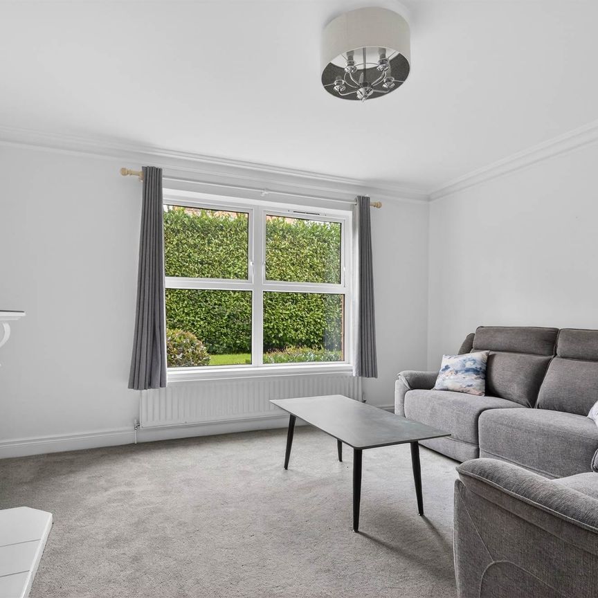 Apt 3 Marlborough Manor, 48 Marlborough Park South, BELFAST, BT9 6HS - Photo 1